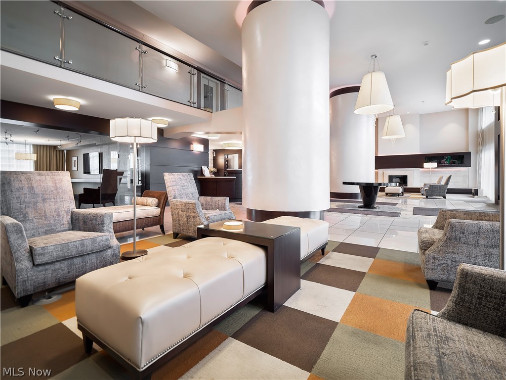 The Carlyle - Residential