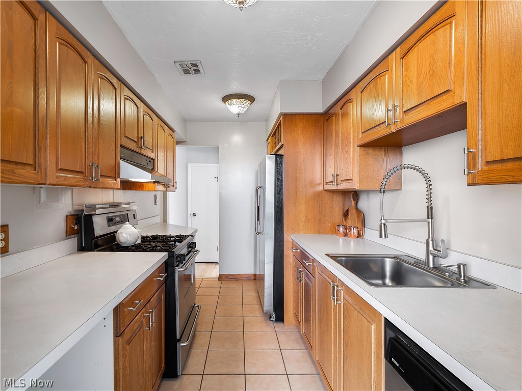 The Carlyle - Residential