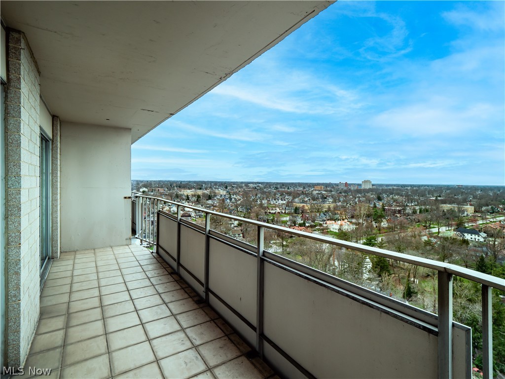 The Carlyle - Residential