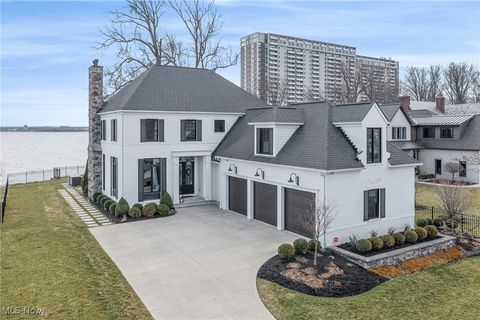1015 Nicholson Avenue Lakewood OH 44107