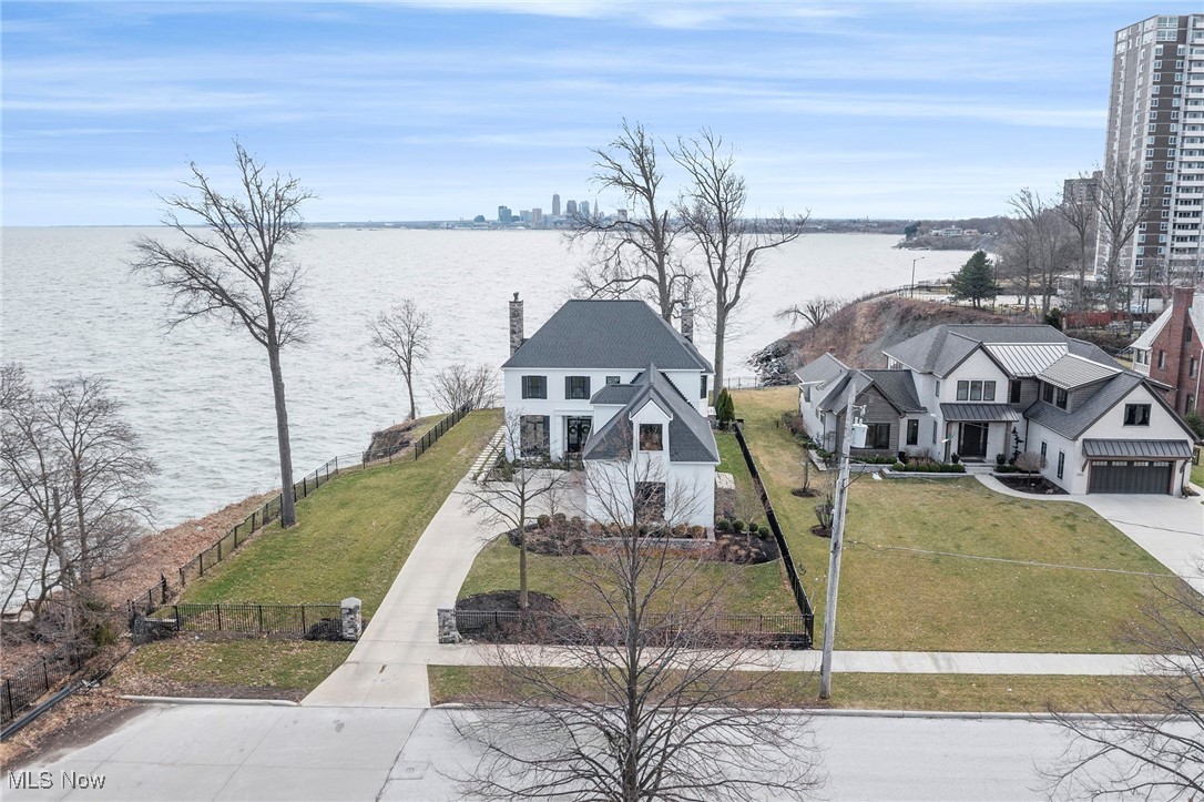 1015 Nicholson Avenue, Lakewood, Ohio image 3