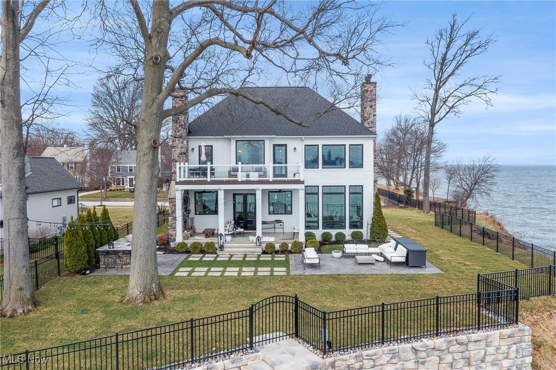 1015 Nicholson Avenue, Lakewood, Ohio image 6