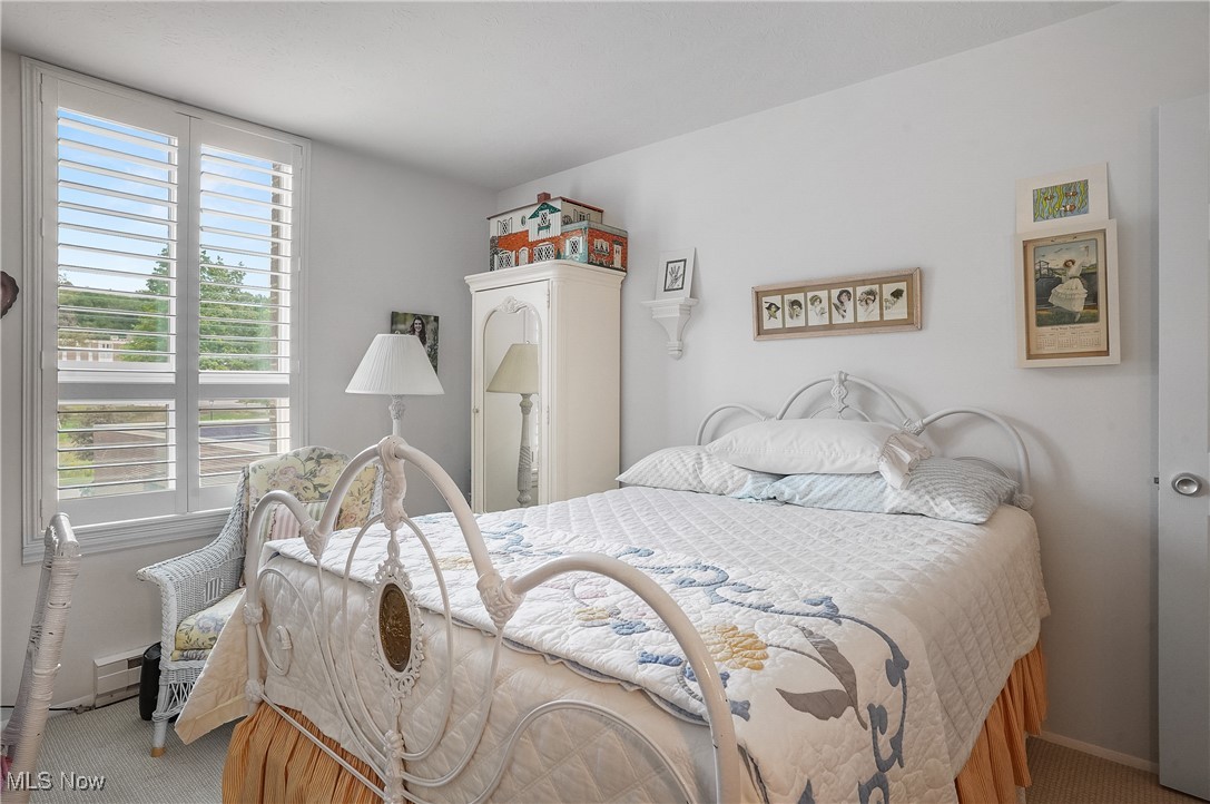 Silver Lake Towers Condo - Residential