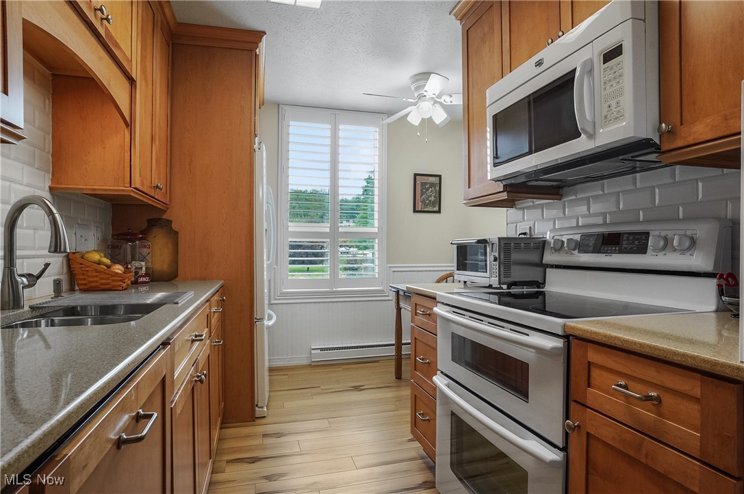 Silver Lake Towers Condo - Residential