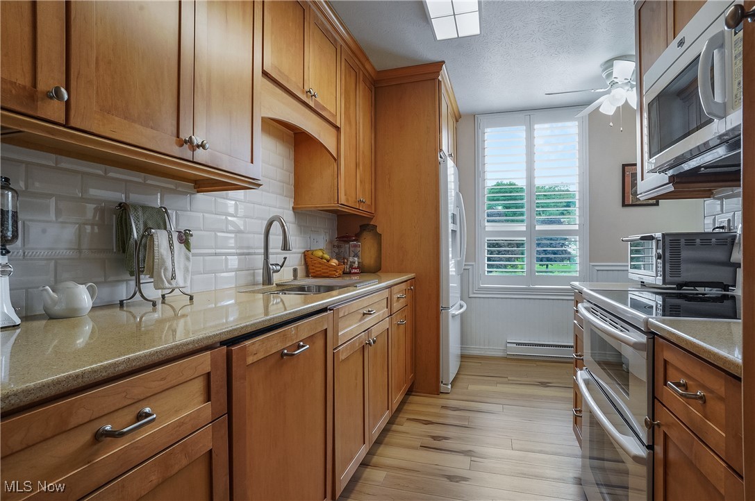 Silver Lake Towers Condo - Residential