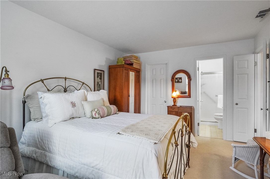 Silver Lake Towers Condo - Residential