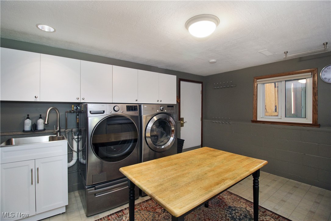 27913 Knickerbocker Road, Bay Village, Ohio image 17