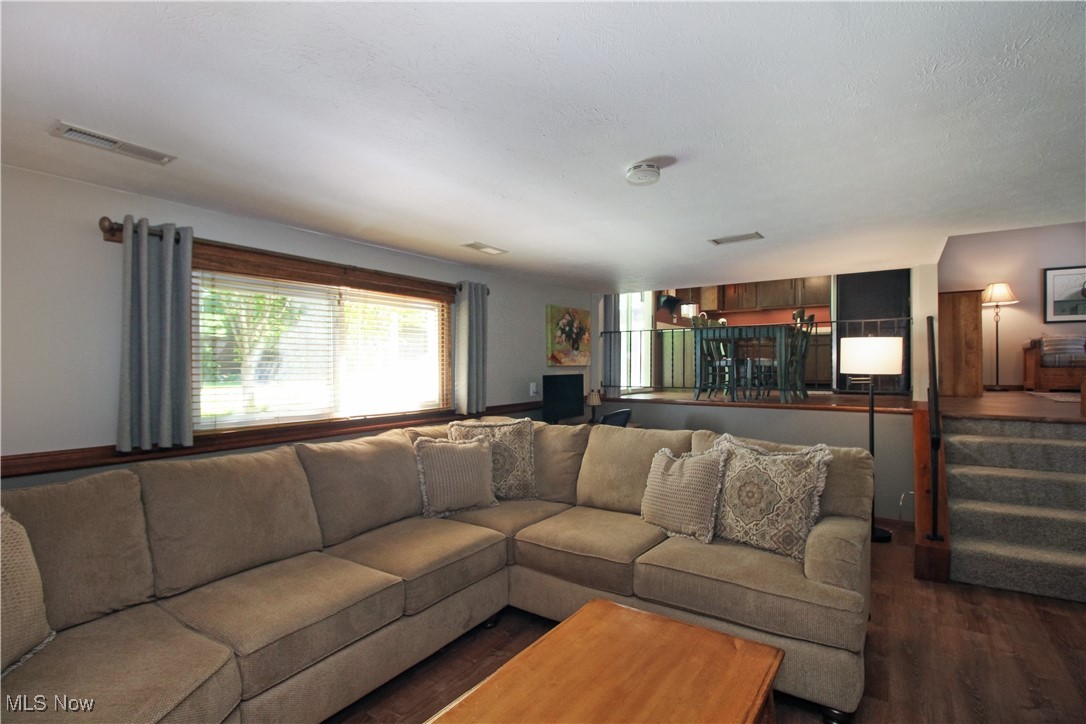 27913 Knickerbocker Road, Bay Village, Ohio image 13