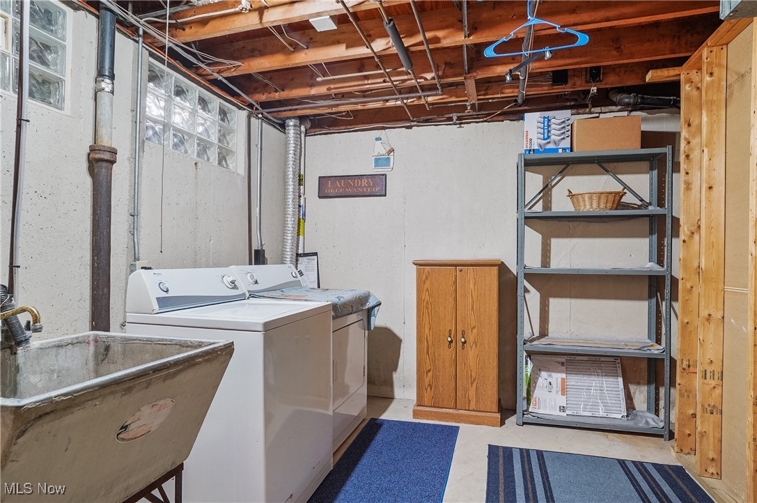 Cuyahoga Falls, Ohio 44221, United States, 3 Bedrooms Bedrooms, ,2 BathroomsBathrooms,Residential,Active,170376