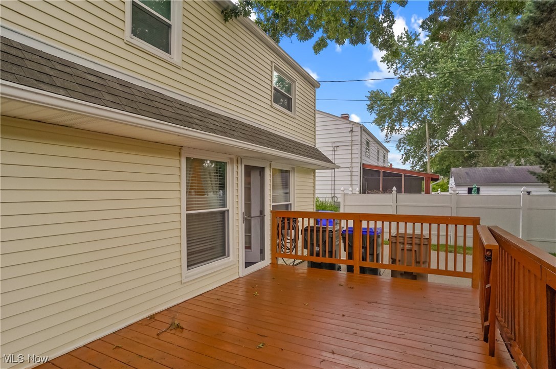 Cuyahoga Falls, Ohio 44221, United States, 3 Bedrooms Bedrooms, ,2 BathroomsBathrooms,Residential,Active,170376