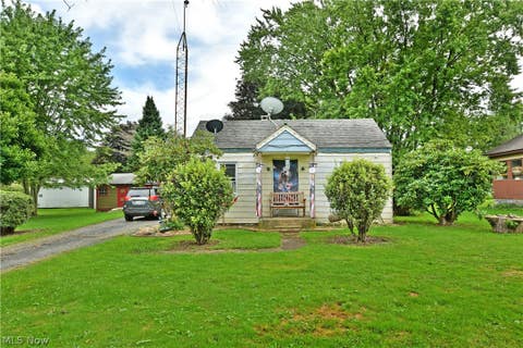 Homes For Sale - 8114 W Lincoln Street<br/> Masury, OH 44438