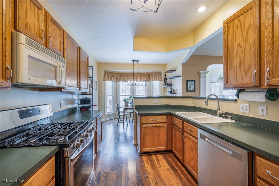 Country Club Village Ph 1 Clstr De - Residential