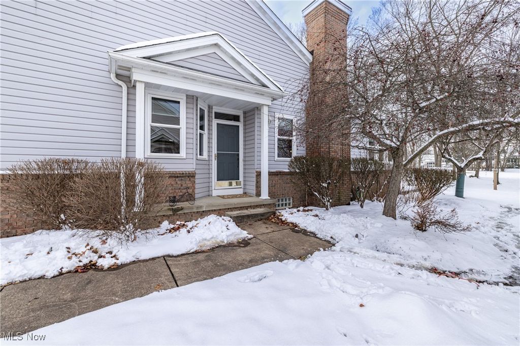 Photo of 2969 Country Club Lane #14LN, Twinsburg, OH 44087 (MLS # 5176128)