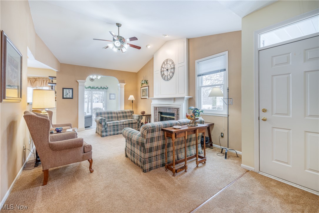 Country Club Village Ph 1 Clstr De - Residential