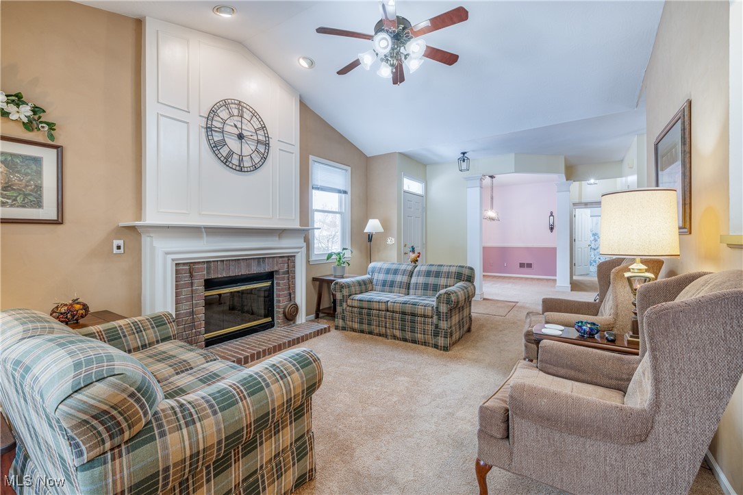 Country Club Village Ph 1 Clstr De - Residential