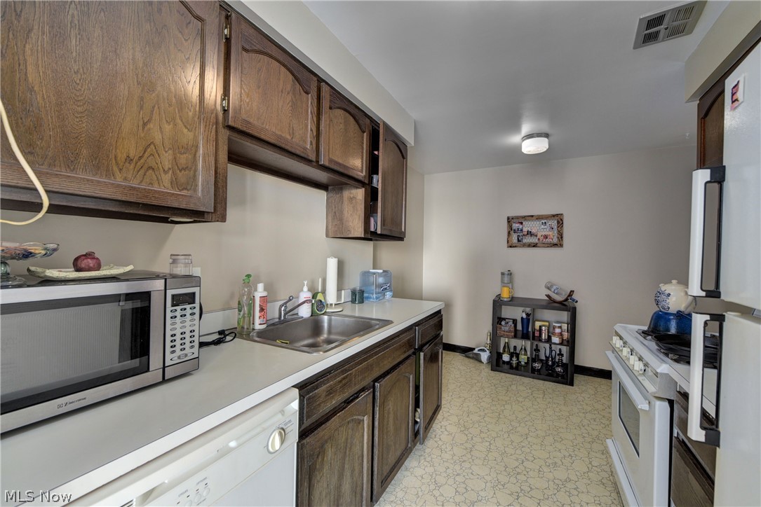 The Carlyle - Residential