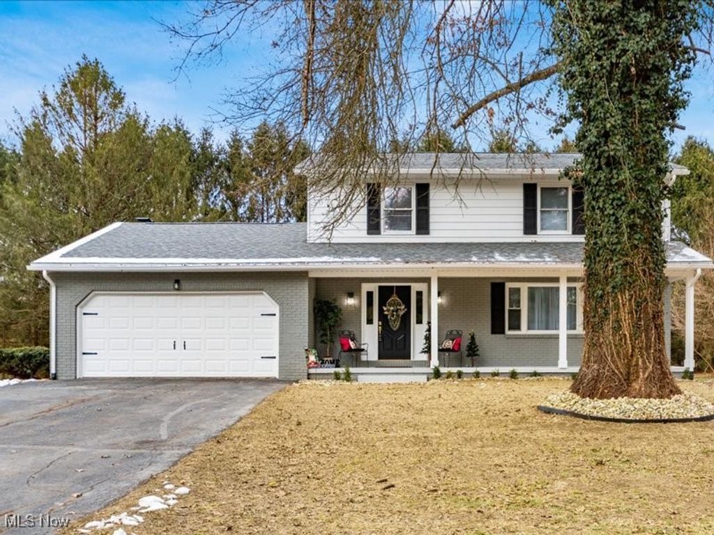 Photo of 5315 Dresden Road, Zanesville, OH 43701 (MLS # 5176862)