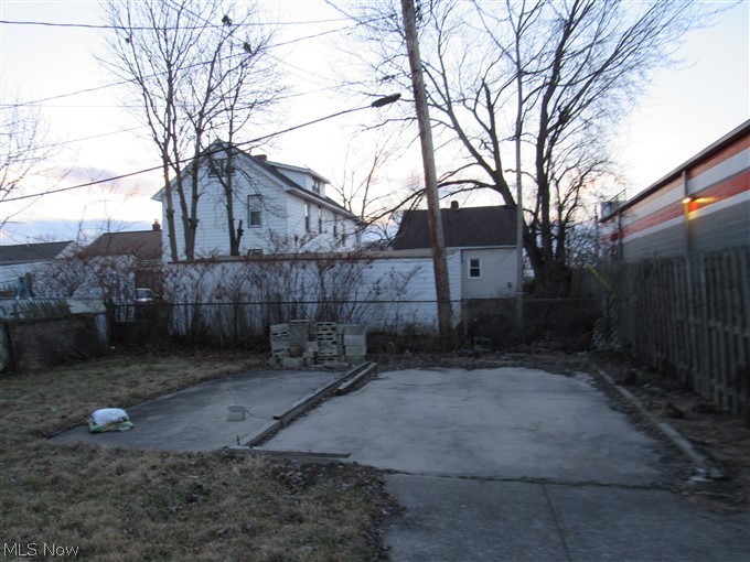 S H Kleinman Realty Cos Glenm - Residential