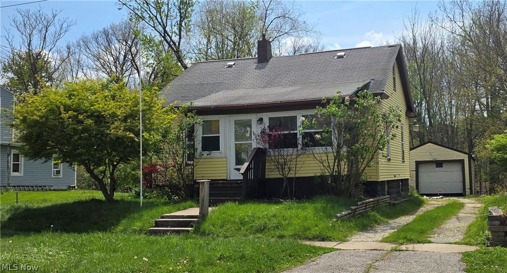 Photo of 201 Water Street, Wadsworth, OH 44281 (MLS # 5204353)
