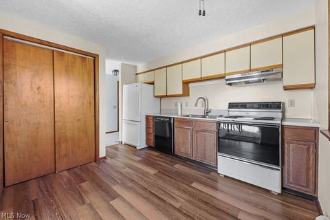 Tiny photo for 13881 Salem Church Street NE, Paris, OH 44669 (MLS # 5190225)