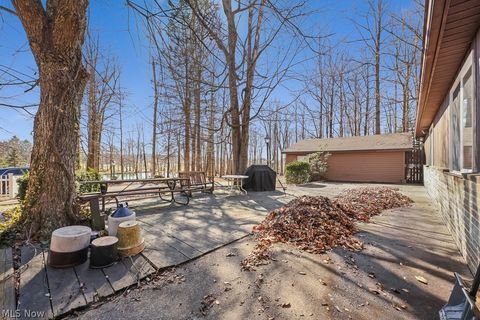 Tiny photo for 13881 Salem Church Street NE, Paris, OH 44669 (MLS # 5190225)