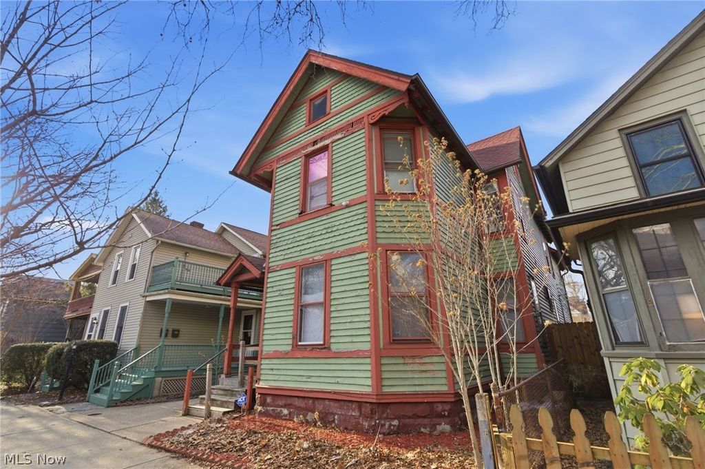 Photo of 4200 Bridge Avenue, Cleveland, OH 44113 (MLS # 5190211)