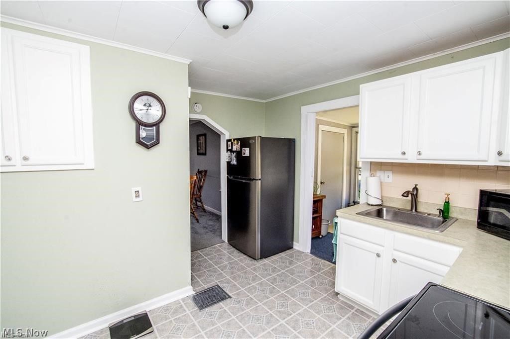 Photo of 110 Boardman Boulevard, Boardman, OH 44512 (MLS # 5197486)