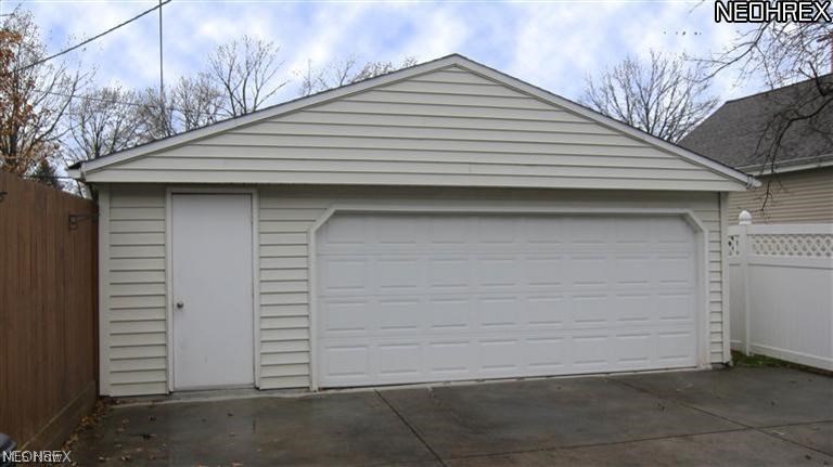 S E Kleinman Realty Cos Briar - Residential