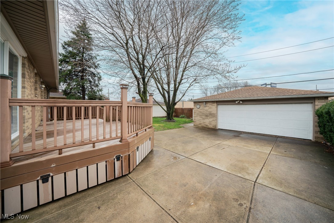 9913 Shady Lane, Cleveland, Ohio image 28