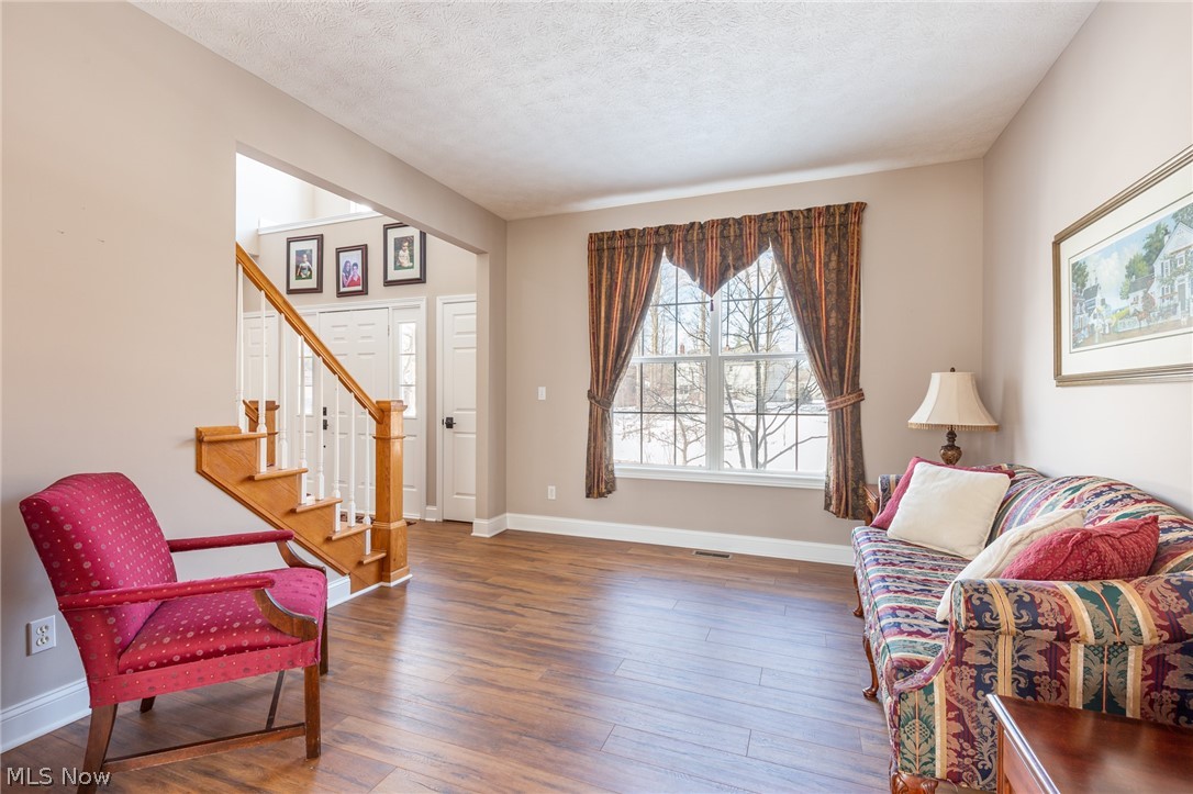 Stones Throw - Residential