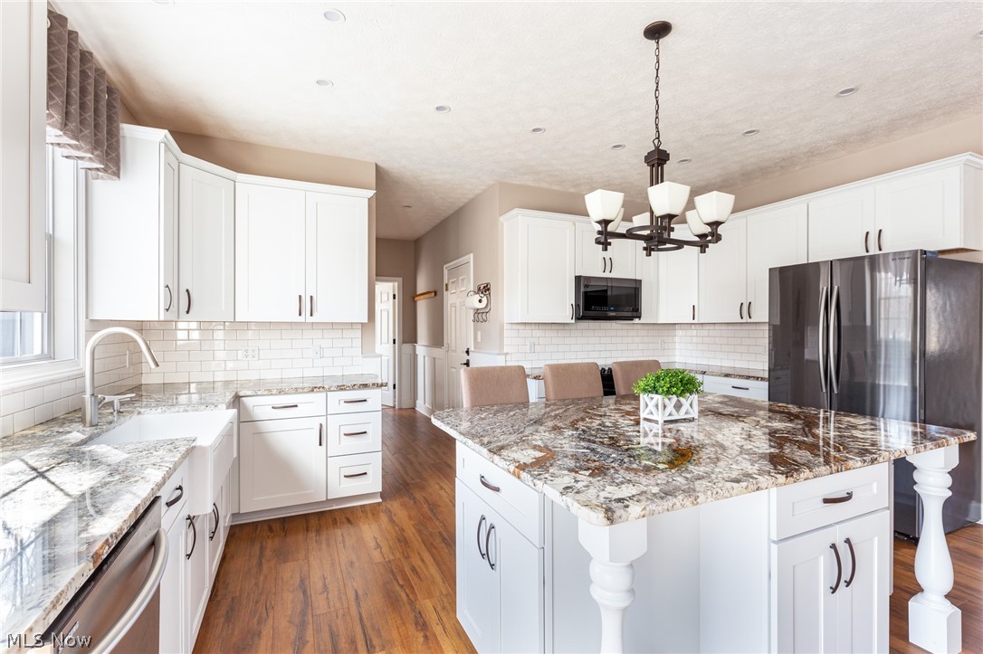 Stones Throw - Residential