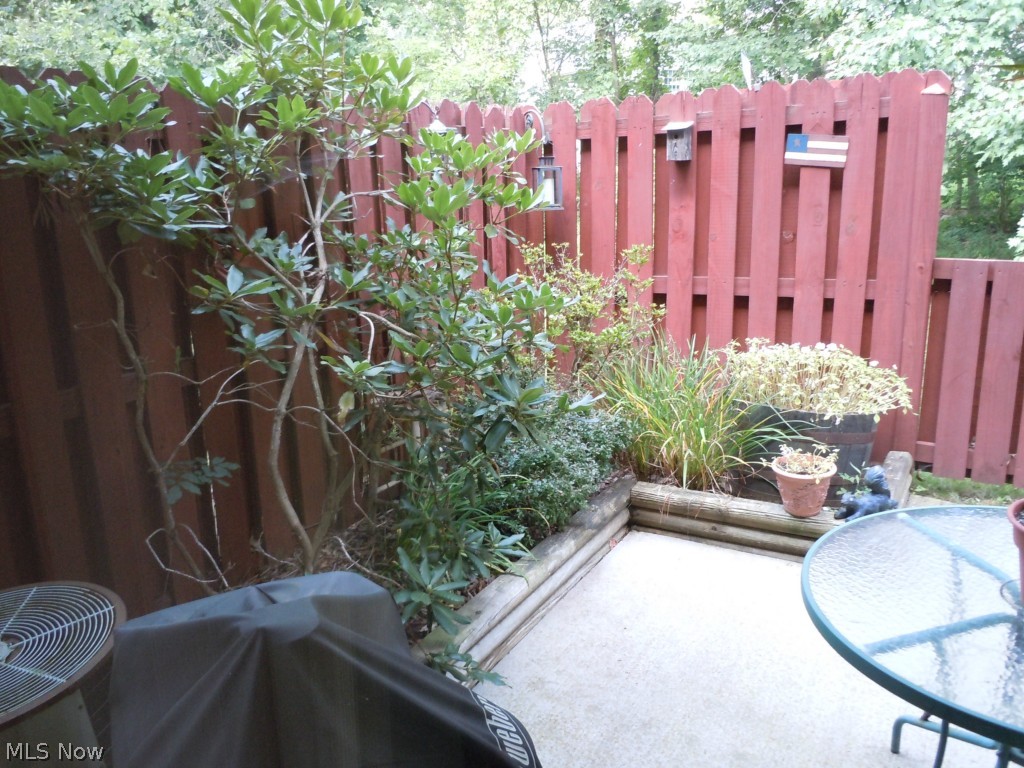 Woodland Lake Ph II - Residential Lease