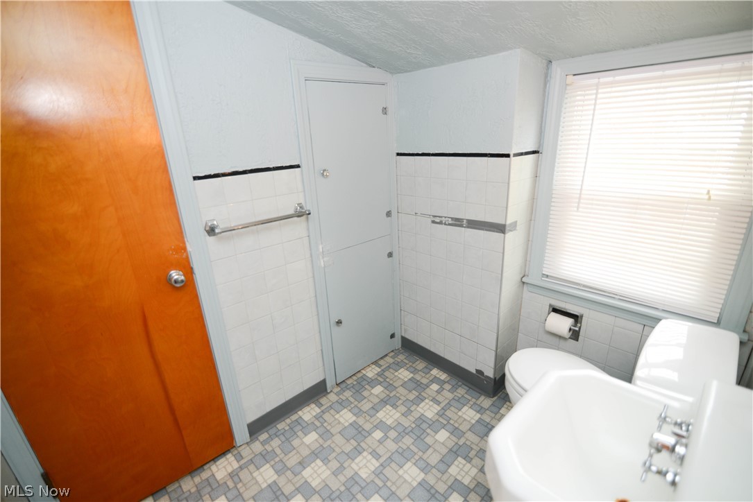 Division F Lyon Park - Residential