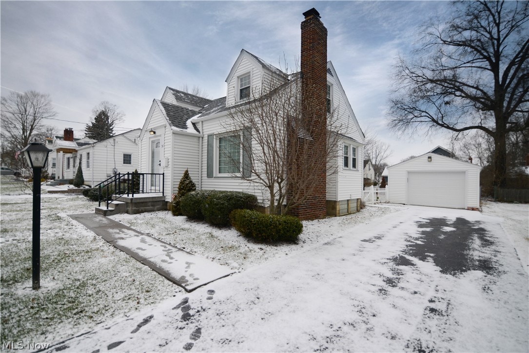 Division F Lyon Park - Residential