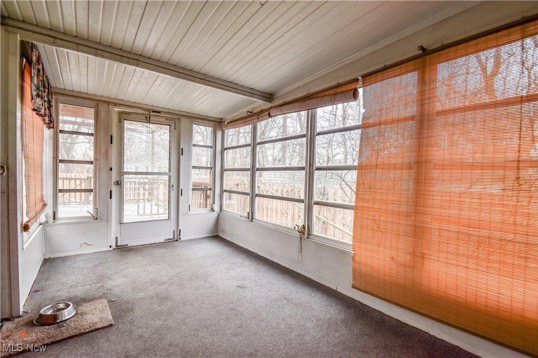 7074 Lake Shore Boulevard, Mentor, Ohio image 32