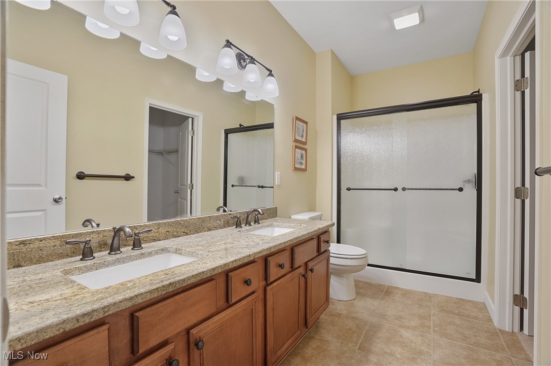 Bradford Greene Condo - Residential