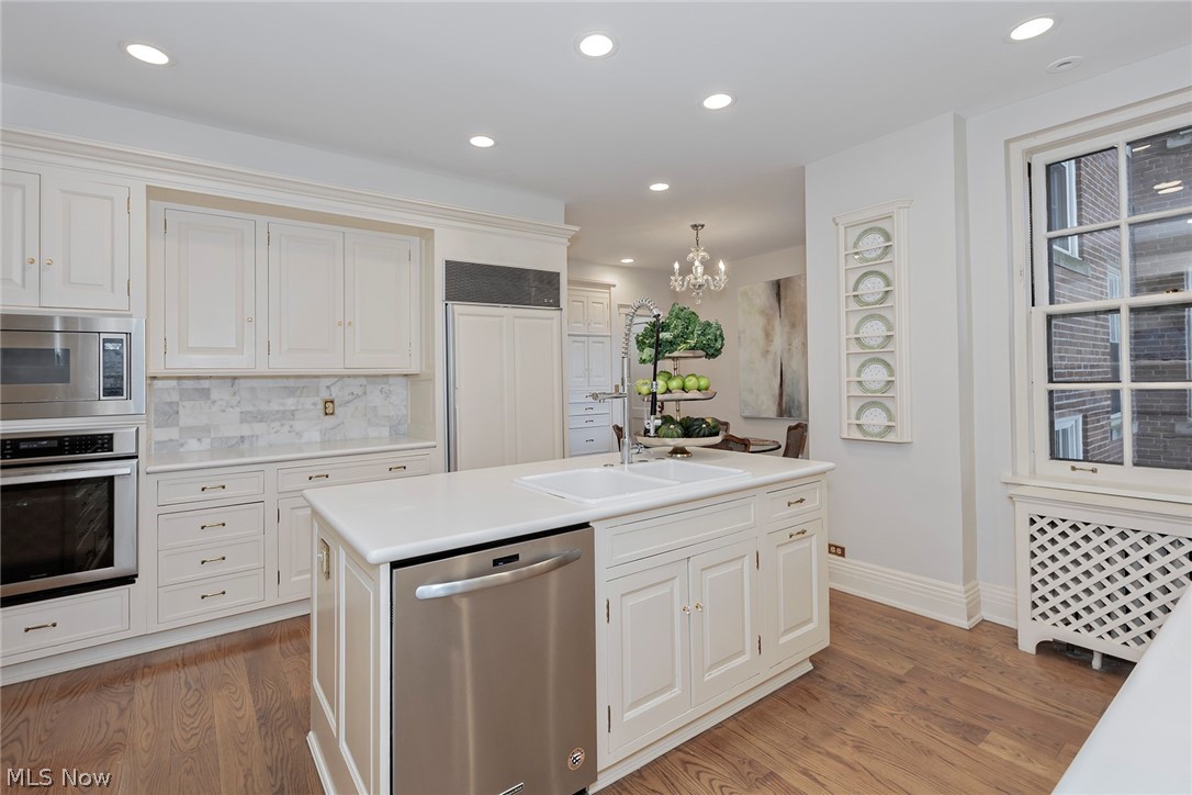 Moreland Courts - Residential