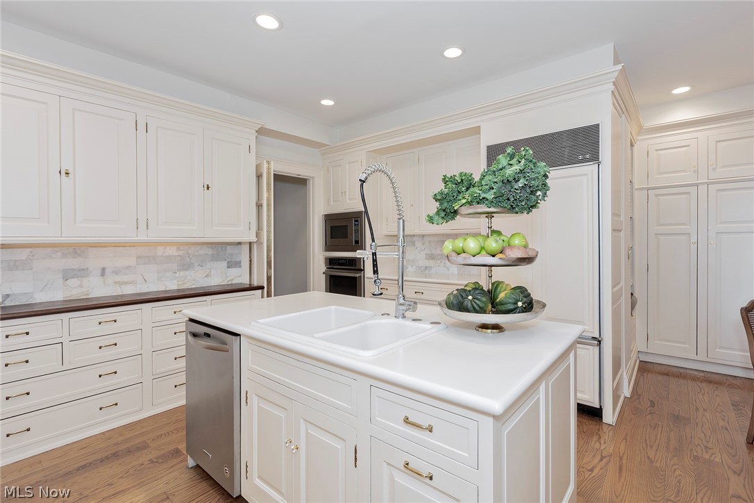 Moreland Courts - Residential