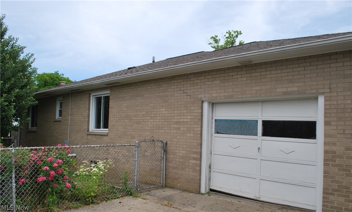 Memphis Villas - Residential