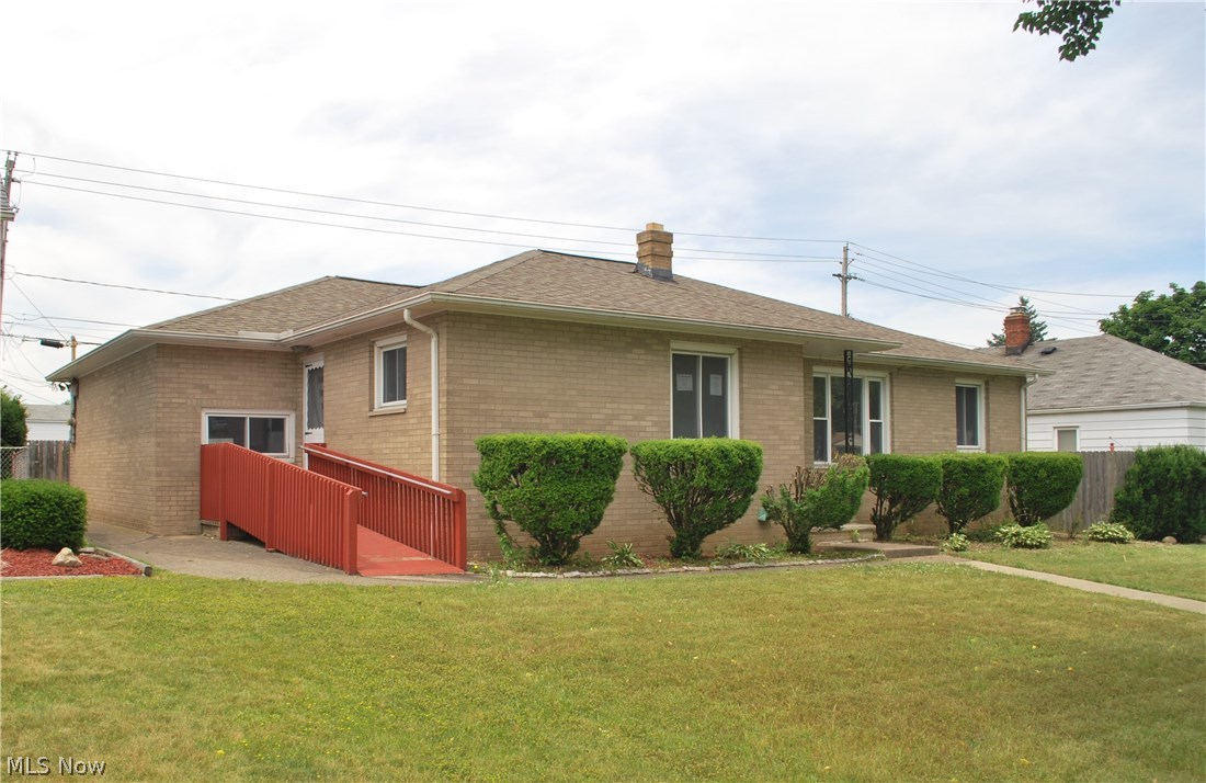 Memphis Villas - Residential