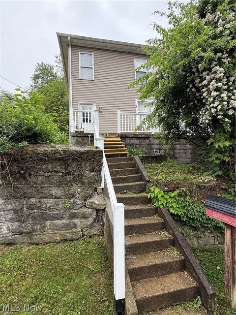 Homes For Sale - 740 Minerva Street<br/> East Liverpool, OH 43920