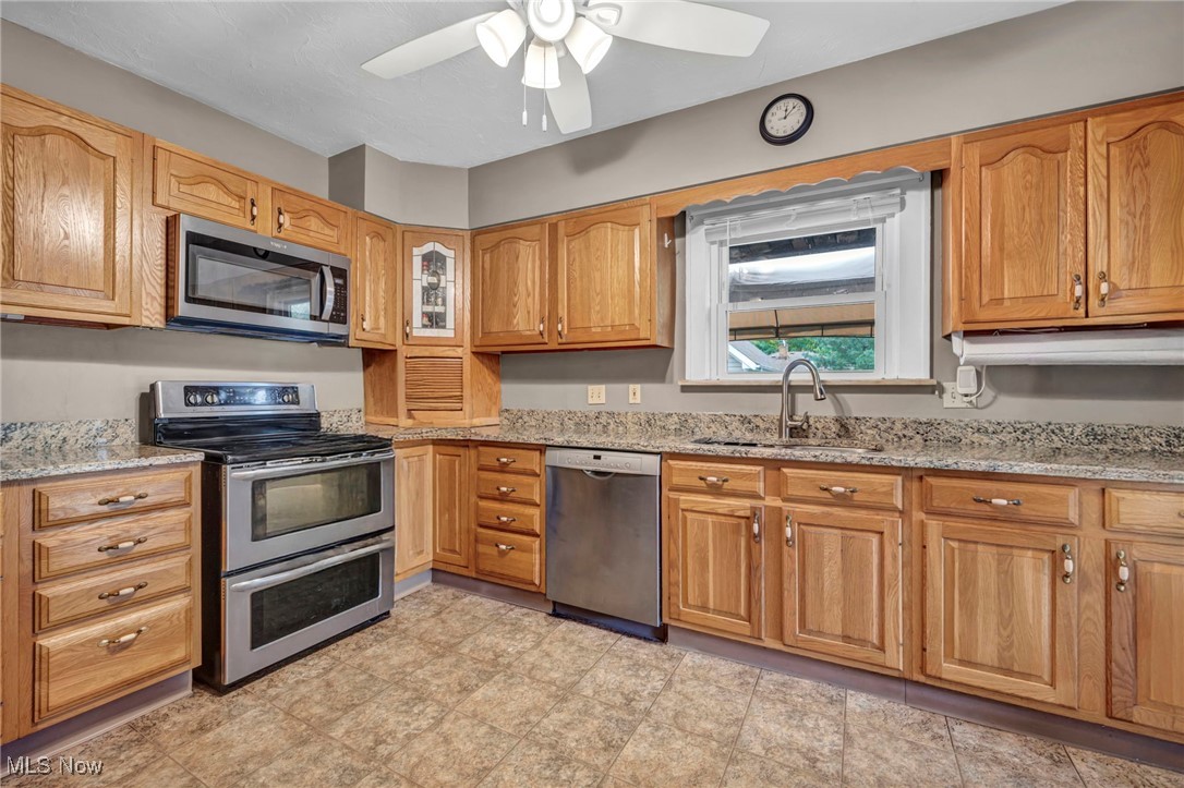 6043 Pearl Road
