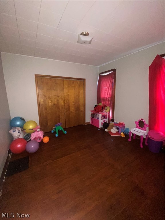 C W Moses & E D Burtons - Residential