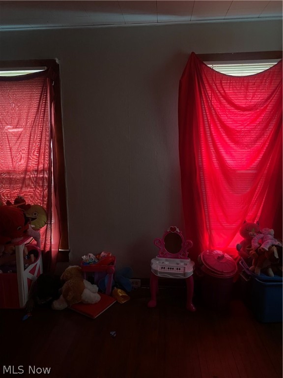 C W Moses & E D Burtons - Residential