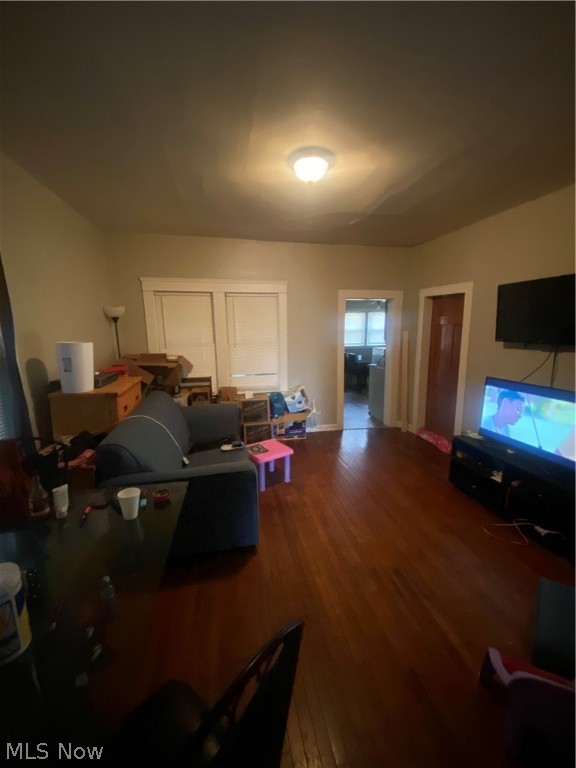 C W Moses & E D Burtons - Residential