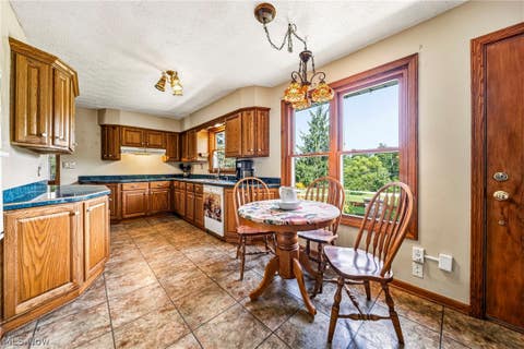 Tiny photo for 219 W Mennonite Road, Aurora, OH 44202 (MLS # 5237154)