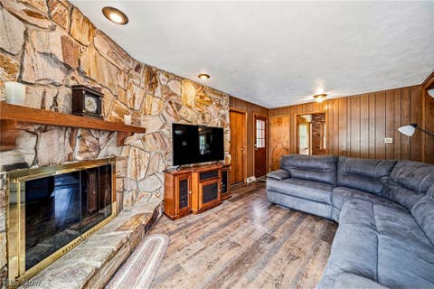 Tiny photo for 219 W Mennonite Road, Aurora, OH 44202 (MLS # 5237154)