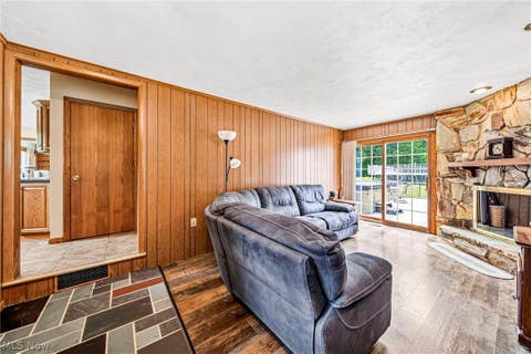 Tiny photo for 219 W Mennonite Road, Aurora, OH 44202 (MLS # 5237154)