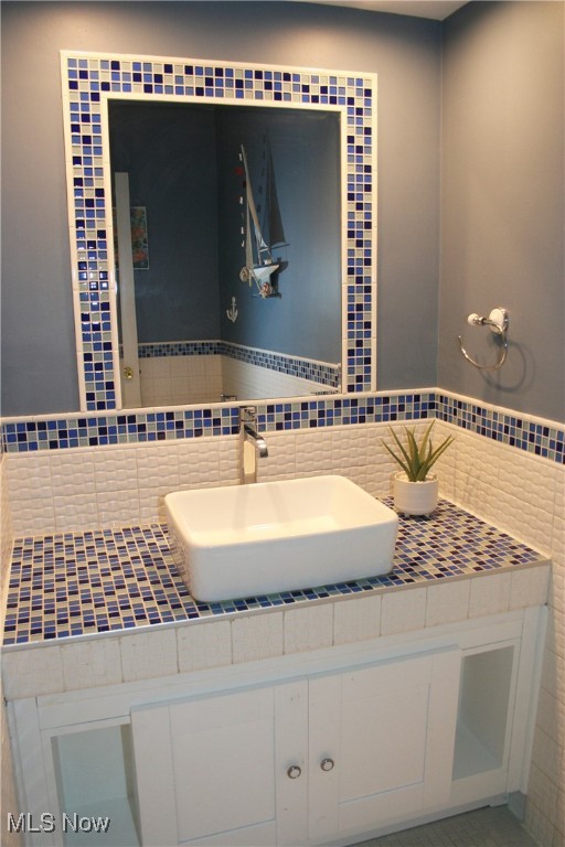 Golden Gate Estates - Residential Lease