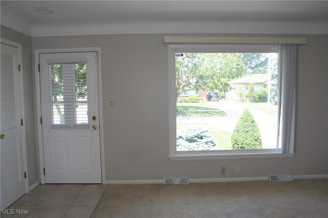 Golden Gate Estates - Residential Lease